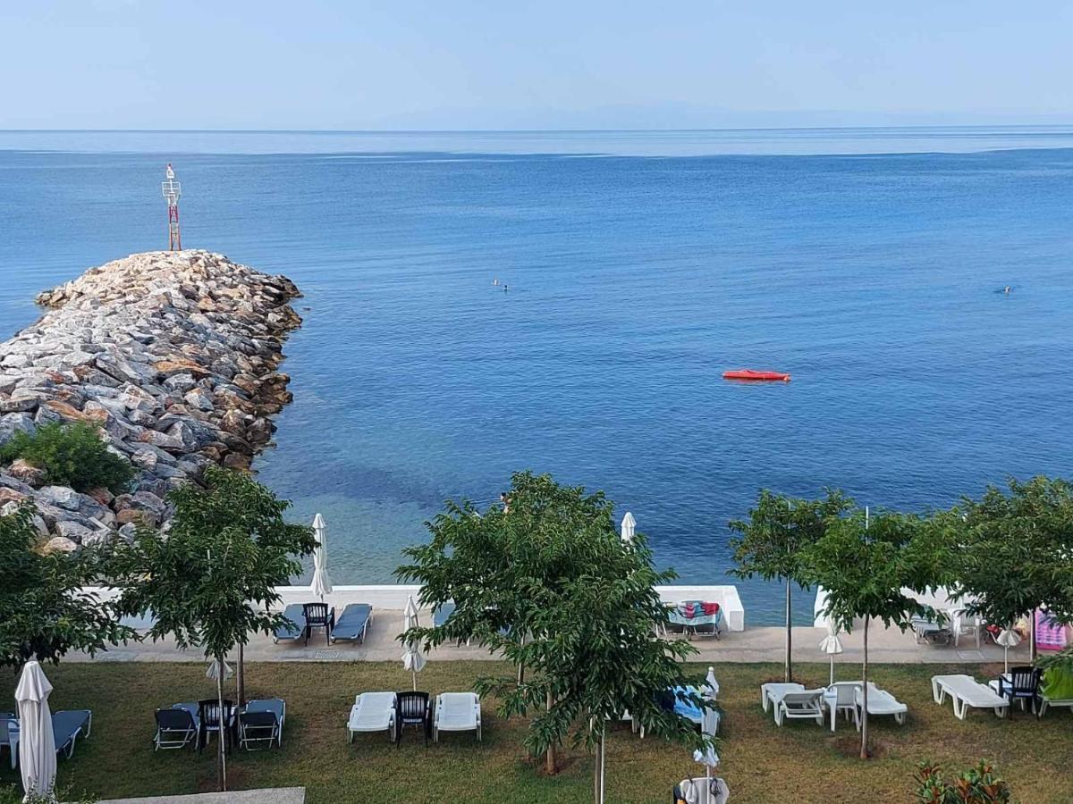 Апарт отель Pansion Alexandros By The Sea Неа-Скиони Экстерьер фото